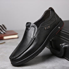 Load image into Gallery viewer, Mens Clubs Seven Loafers